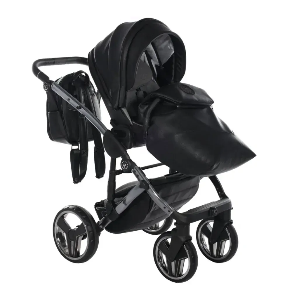 Junama Kočárek Hand Craft 04 Black